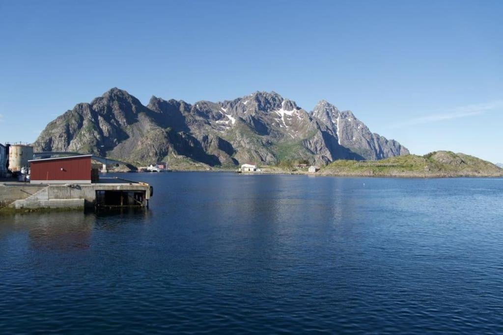 Seafront Apartment Henningsvær Eksteriør bilde