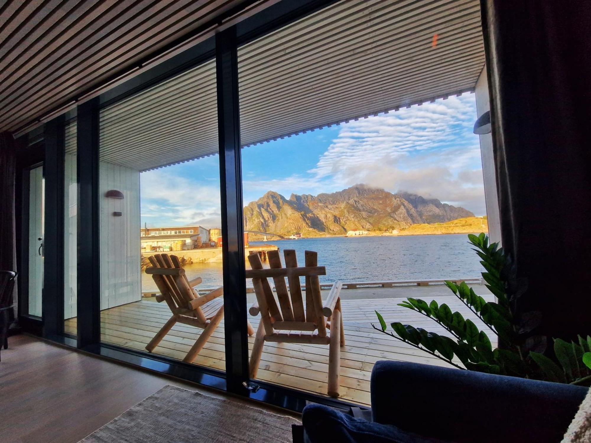 Seafront Apartment Henningsvær Eksteriør bilde