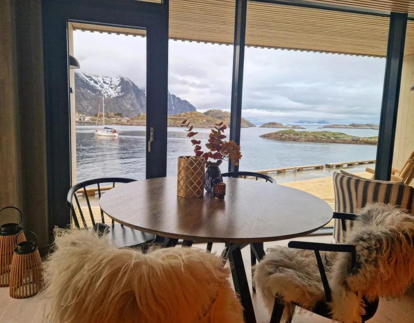 Seafront Apartment Henningsvær Eksteriør bilde
