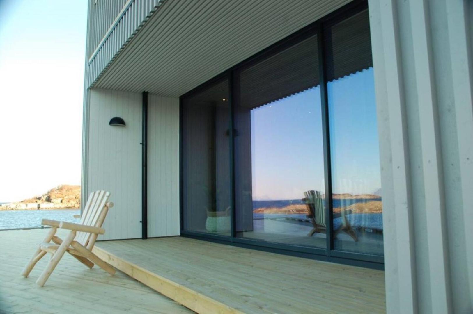Seafront Apartment Henningsvær Eksteriør bilde