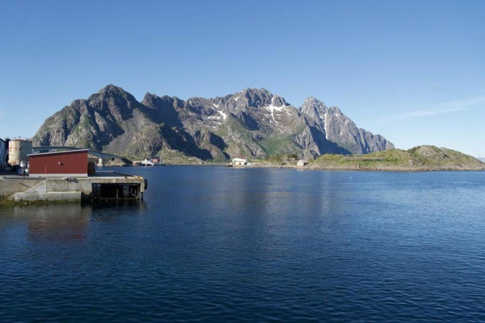 Seafront Apartment Henningsvær Eksteriør bilde