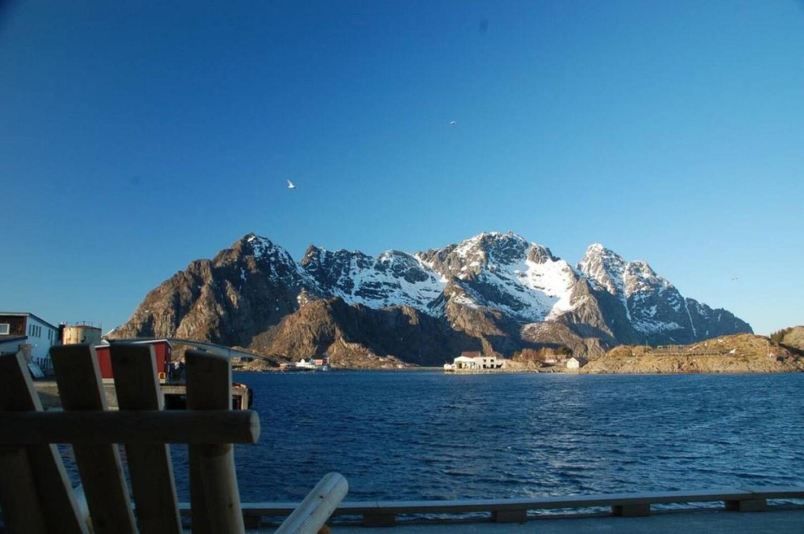 Seafront Apartment Henningsvær Eksteriør bilde